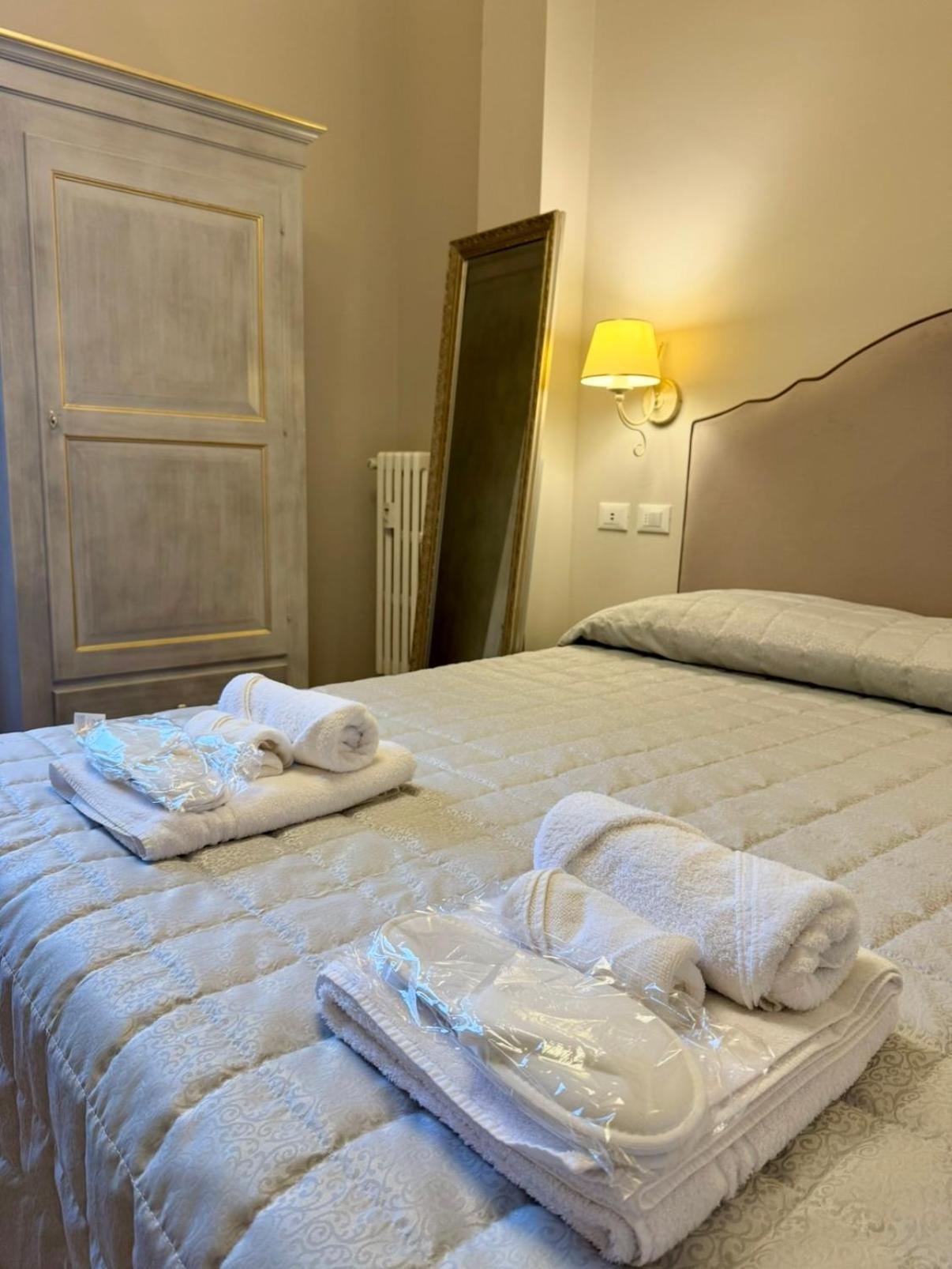 La Boutique By Rjgal B&B Florenz Exterior foto